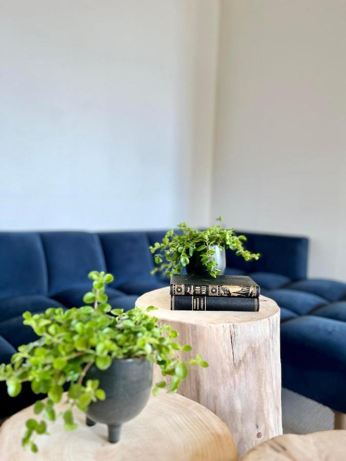 Smithjan - Main Road Stykkisholmi Apartment สติกกิชฮอลเมอร์ ภายนอก รูปภาพ